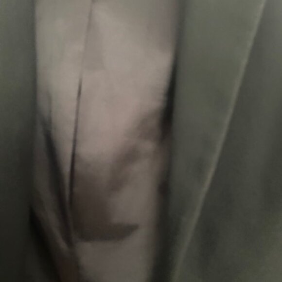 TWO BUTTON CLOSURE BLACK BLAZER - Picture 2 of 3